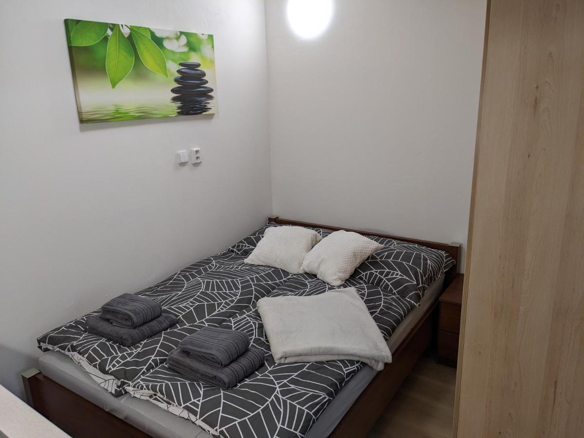 Utulne Studio U Marianskeho Udoli V Brne - Lisni Brno Bagian luar foto